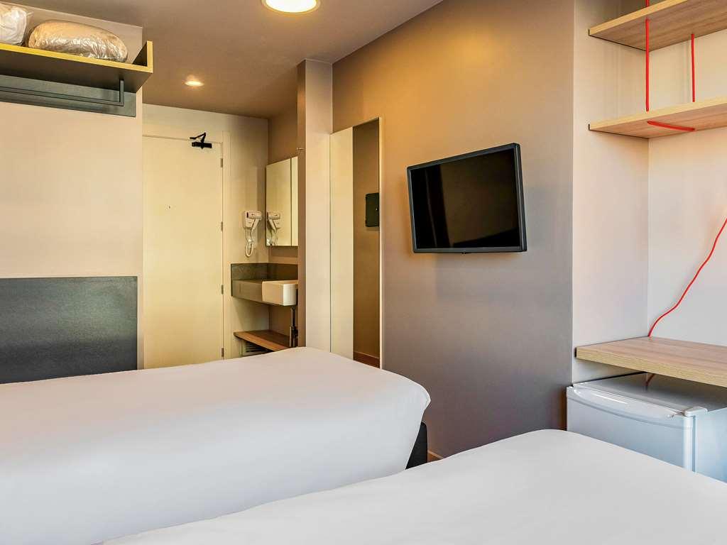 Ibis Styles Porto Alegre Moinhos De Vento Hotel Room photo